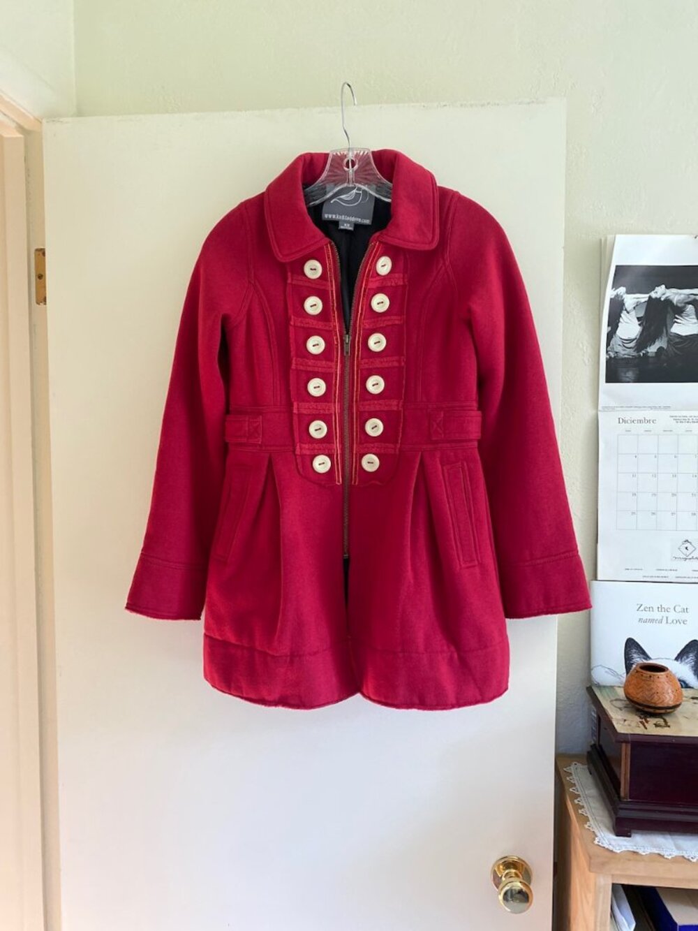 Beautiful Red Knitted Dove Lined Spring Coat, Women's Size XS